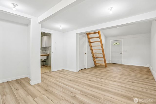 16220 Ambaum Boulevard S, Burien, WA 98148