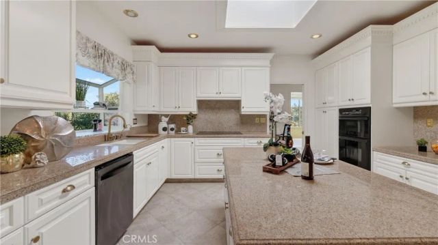 5596 Vista Del Mando South A, Laguna Woods, CA 92637