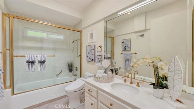 5596 Vista Del Mando South A, Laguna Woods, CA 92637