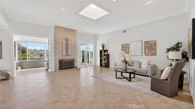 5596 Vista Del Mando South A, Laguna Woods, CA 92637