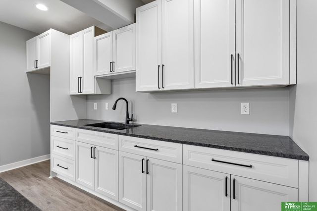 11715 S 119th Street, Papillion, NE 68046