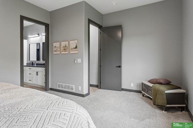 11715 S 119th Street, Papillion, NE 68046