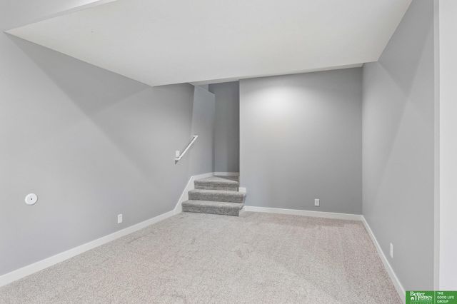 11715 S 119th Street, Papillion, NE 68046