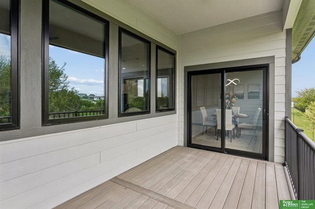 11715 S 119th Street, Papillion, NE 68046
