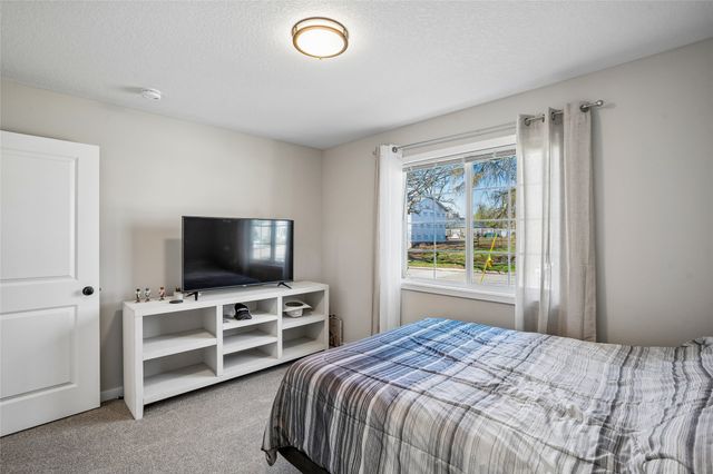 2327 SE 8th Street, Des Moines, IA 50315