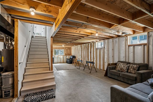 2327 SE 8th Street, Des Moines, IA 50315