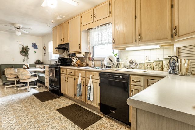 4102 Central Avenue, Indianapolis, IN 46205