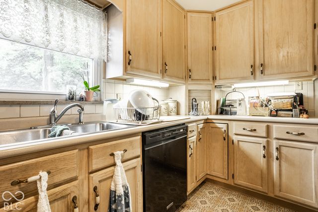4102 Central Avenue, Indianapolis, IN 46205