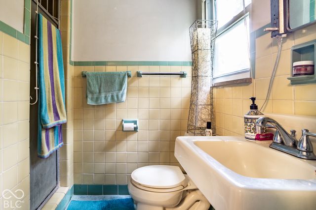 4102 Central Avenue, Indianapolis, IN 46205