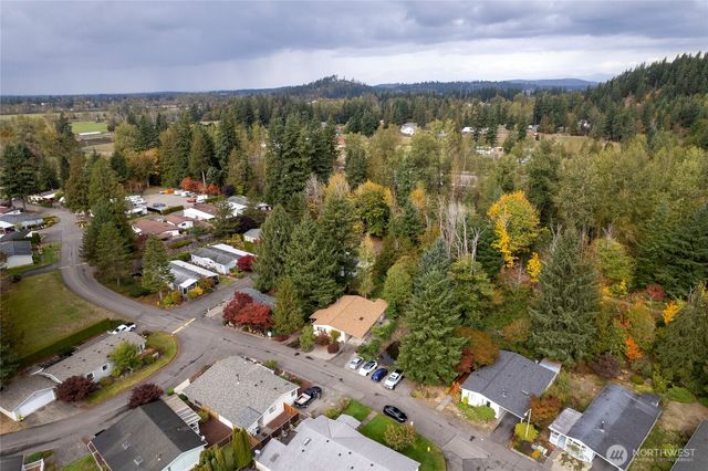 1555 Kimberly Avenue E, Enumclaw, WA 98022