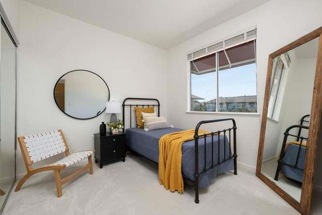 300 Baltic Circle 318, Redwood City, CA 94065