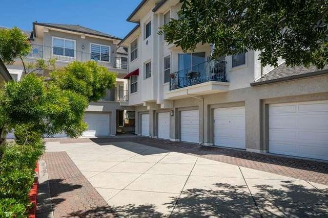 300 Baltic Circle 318, Redwood City, CA 94065
