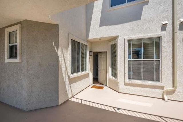300 Baltic Circle 318, Redwood City, CA 94065