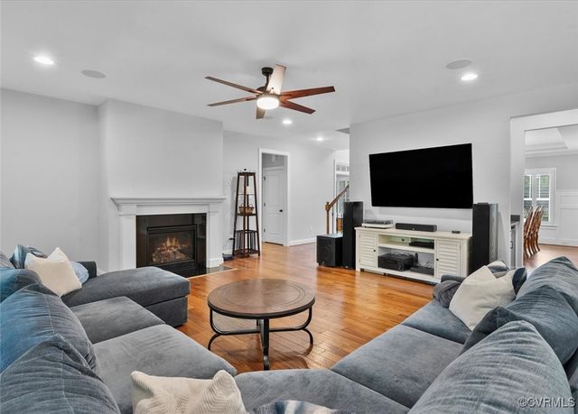 8218 Ridge Rd, Henrico, VA 23229
