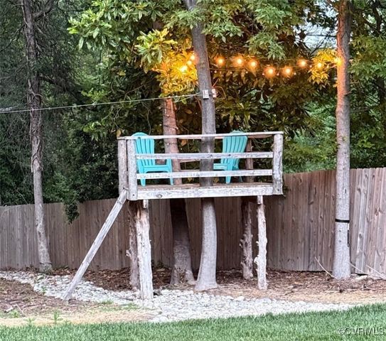 8218 Ridge Rd, Henrico, VA 23229