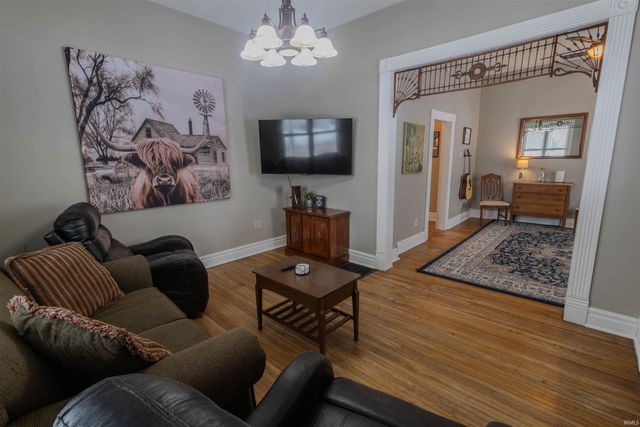 405 E 3rd Street, Brookston, IN 47923