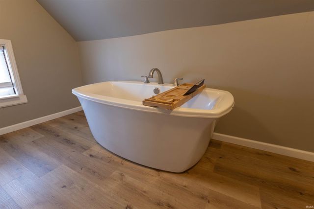 405 E 3rd Street, Brookston, IN 47923