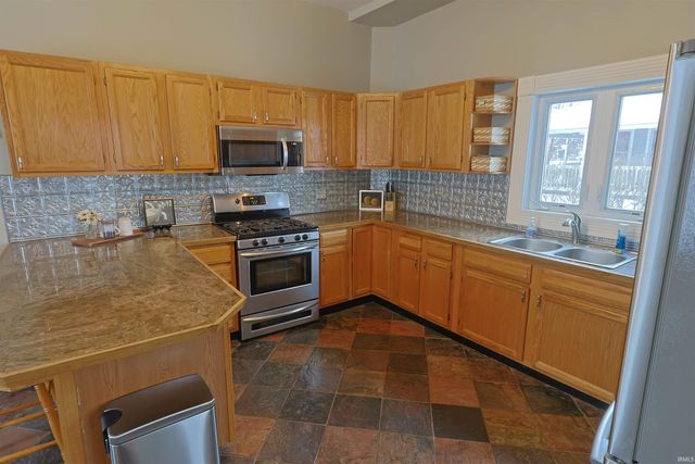 405 E 3rd Street, Brookston, IN 47923