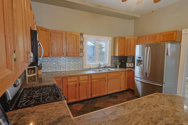 405 E 3rd Street, Brookston, IN 47923