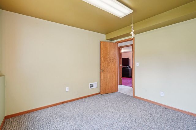 4467 Lynx Court, Eagan, MN 55123