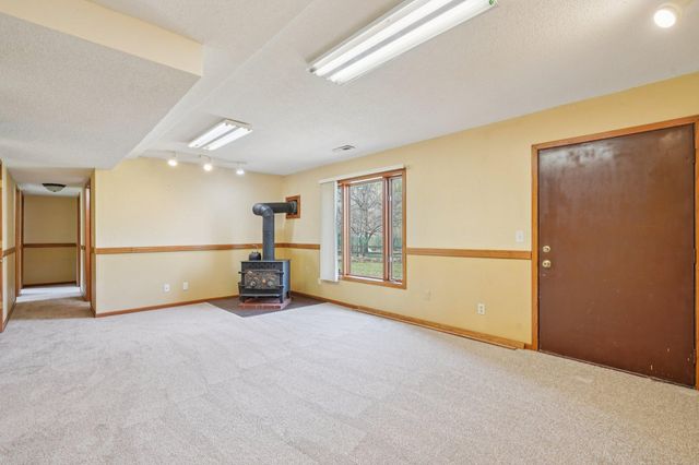 4467 Lynx Court, Eagan, MN 55123