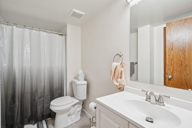 4467 Lynx Court, Eagan, MN 55123