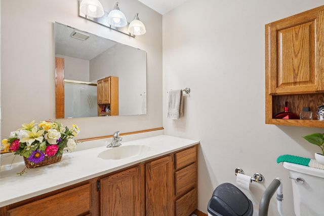 4467 Lynx Court, Eagan, MN 55123