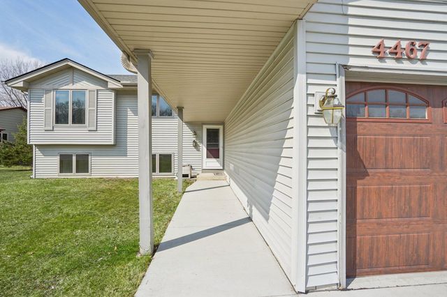 4467 Lynx Court, Eagan, MN 55123