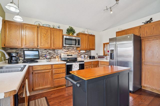 4467 Lynx Court, Eagan, MN 55123