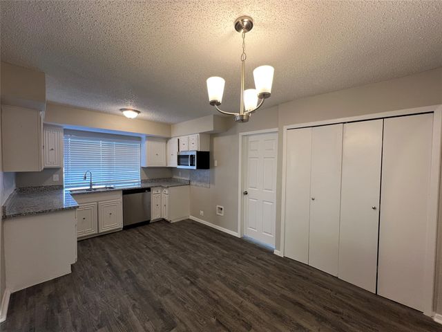 3037 Burning Tree Lane, Garland, TX 75042