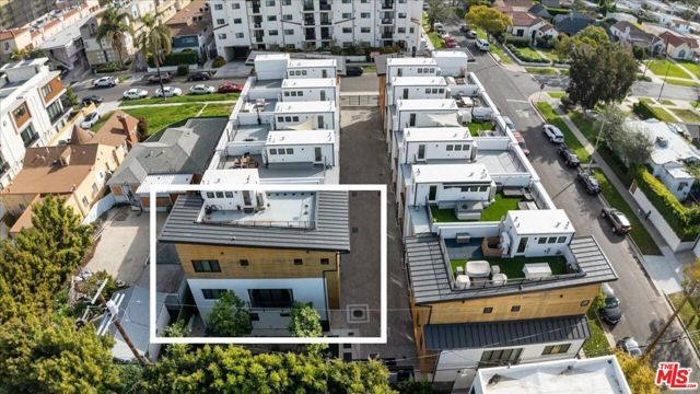 1573 Hi Point Street, Los Angeles, CA 90035