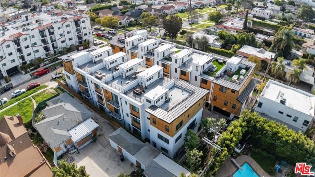 1573 Hi Point Street, Los Angeles, CA 90035