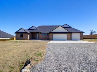 15969 Pecan Road, Mcloud, OK 74851