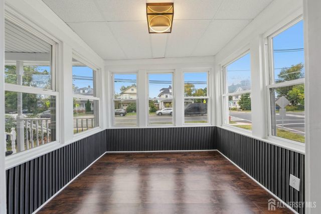 203 S washington Street, Dunellen, NJ 08812