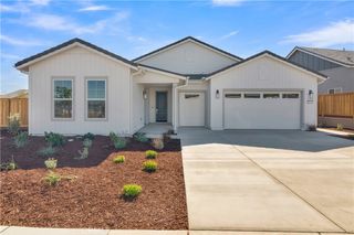 1212 Scott Street, Paso Robles, CA 93446