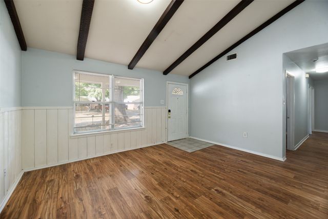 1716 Harris Street, Gainesville, TX 76240