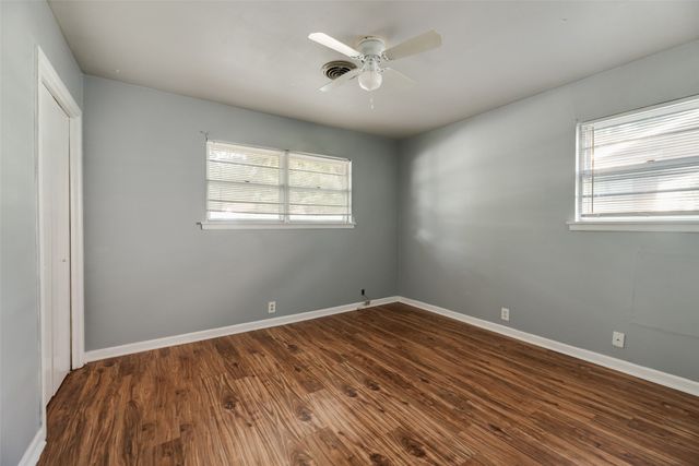 1716 Harris Street, Gainesville, TX 76240