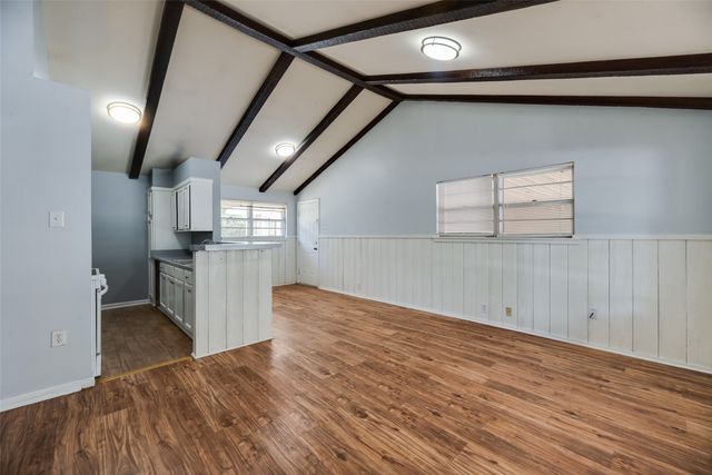 1716 Harris Street, Gainesville, TX 76240