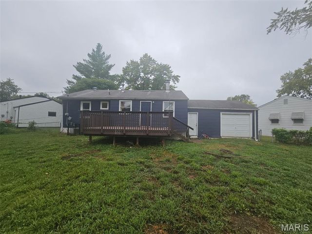 9360 Laramie Drive, St Louis, MO 63137