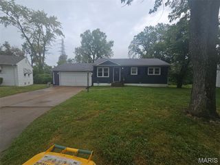 9360 Laramie Drive, St Louis, MO 63137
