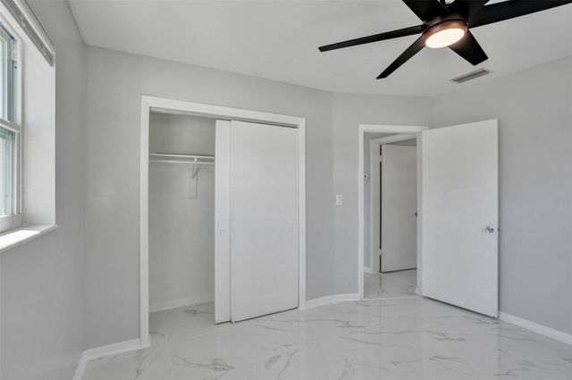 260 NE 41st Street, Oakland Park, FL 33334