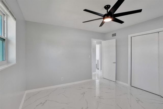 260 NE 41st Street, Oakland Park, FL 33334