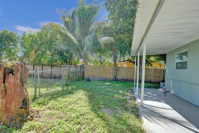 260 NE 41st Street, Oakland Park, FL 33334