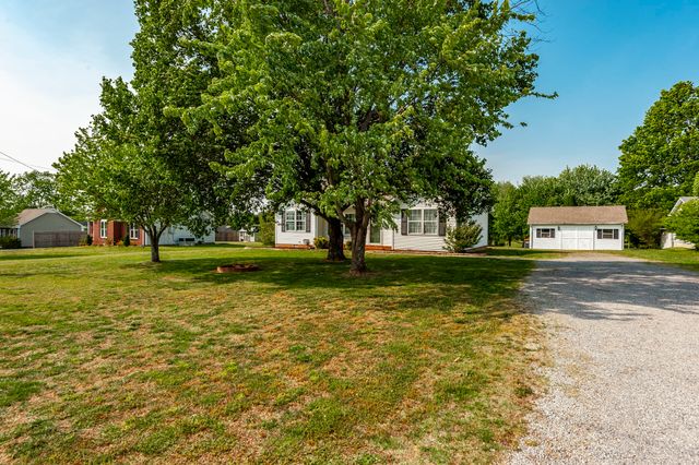 1667 Highway 259, Portland, TN 37148