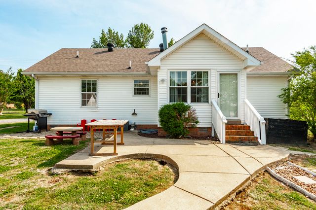 1667 Highway 259, Portland, TN 37148