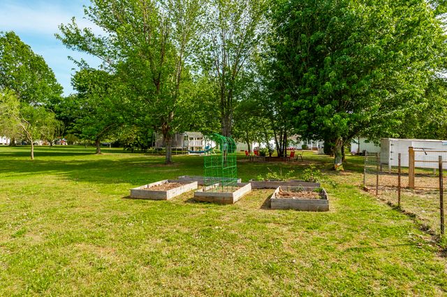1667 Highway 259, Portland, TN 37148