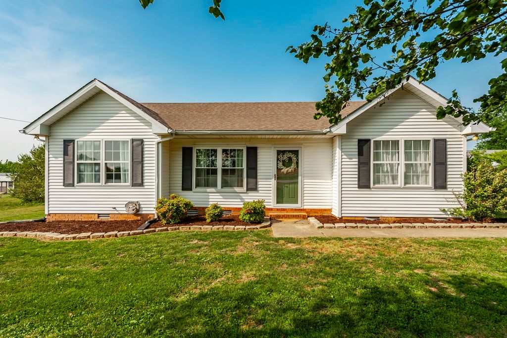 1667 Highway 259, Portland, TN 37148