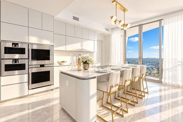 16901 Collins Avenue 5305, Sunny Isles Beach, FL 33160