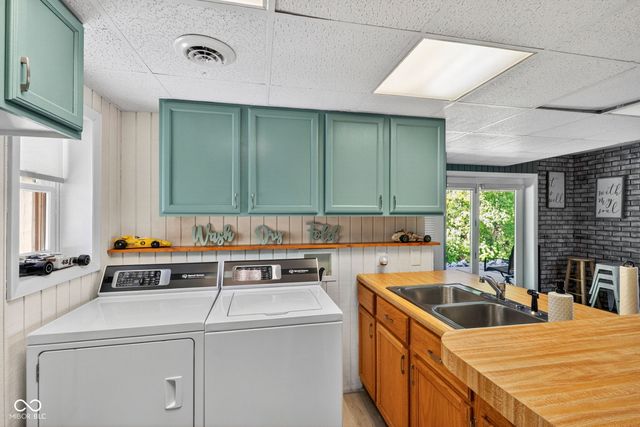1068 S Turnbow Drive, Rockville, IN 47872