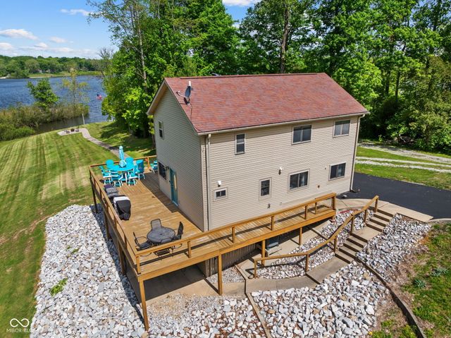 1068 S Turnbow Drive, Rockville, IN 47872